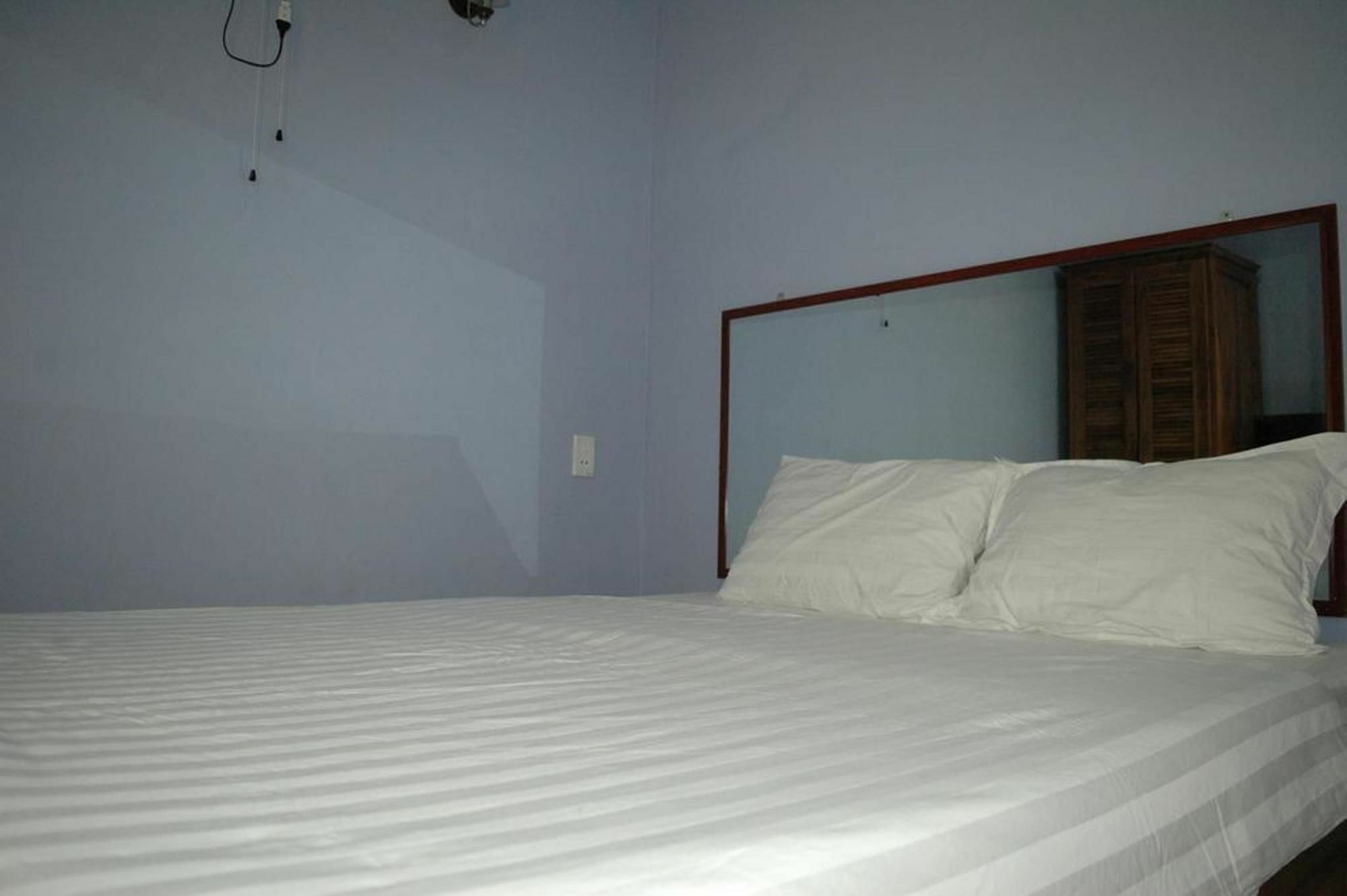 Ha Phat Hotel Duong Dong  Exterior photo